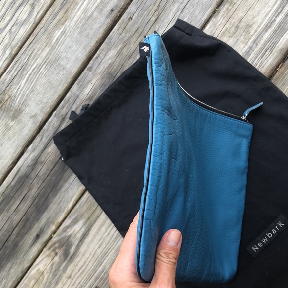 Newbark Blue Clutch Zip Pouch - Limited Edition - Picture 9 of 10